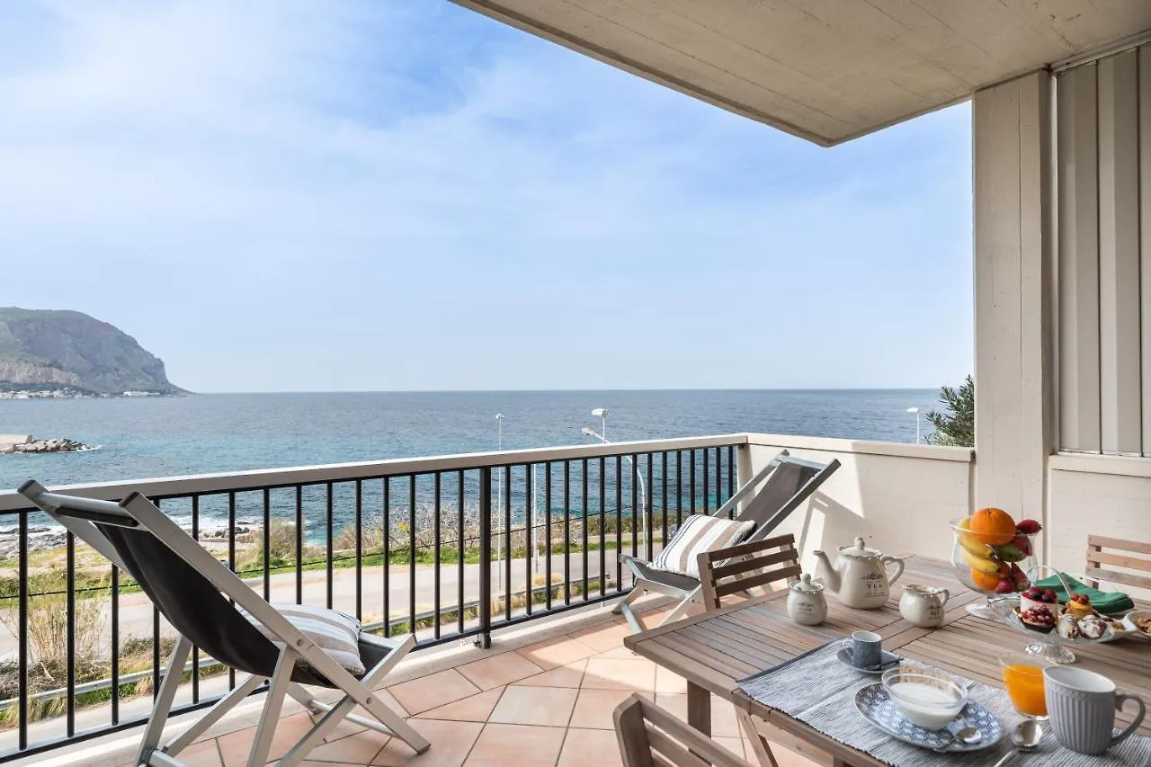 Mondello In Terrazza By Domusicily contacts